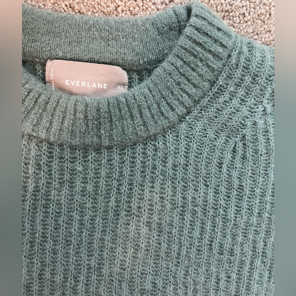 Everlane alpaca crewneck sweater size XS